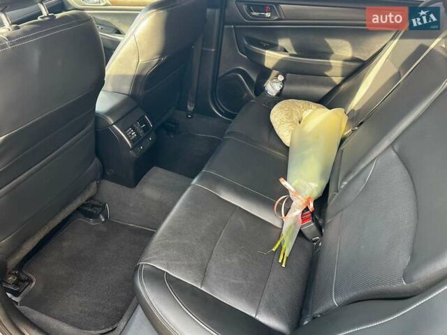 Сірий Субару Легасі, об'ємом двигуна 2.46 л та пробігом 319 тис. км за 10500 $, фото 18 на Automoto.ua