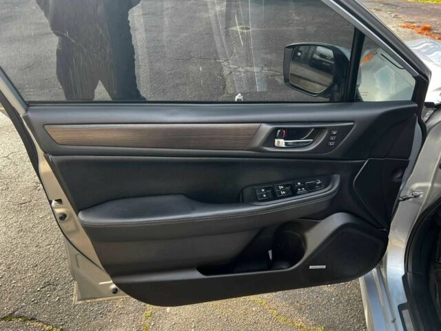 Сірий Субару Легасі, об'ємом двигуна 2.5 л та пробігом 315 тис. км за 10500 $, фото 23 на Automoto.ua