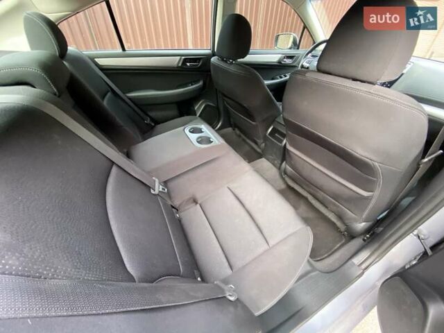 Субару Легаси 2016 в Киеве на Automoto.ua Серый Субару Легаси, объемом двигателя 2.46 л и пробегом 84 тыс. км за 12750 $, фото 10 на Automoto.ua