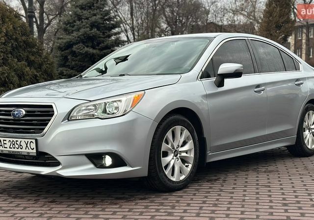 Серый Субару Легаси, объемом двигателя 2.5 л и пробегом 196 тыс. км за 11200 $, фото 1 на Automoto.ua