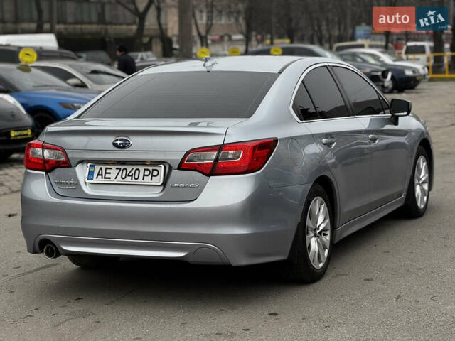 Серый Субару Легаси, объемом двигателя 2.5 л и пробегом 125 тыс. км за 12000 $, фото 3 на Automoto.ua