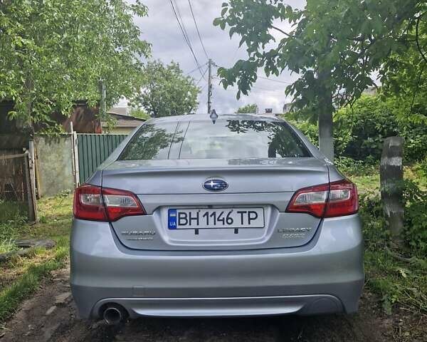 Сірий Субару Легасі, об'ємом двигуна 2.5 л та пробігом 145 тис. км за 11000 $, фото 3 на Automoto.ua