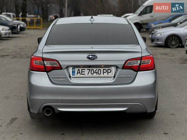 Серый Субару Легаси, объемом двигателя 2.5 л и пробегом 125 тыс. км за 12000 $, фото 4 на Automoto.ua