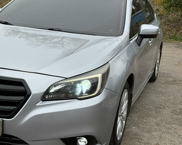 Сірий Субару Легасі, об'ємом двигуна 2.5 л та пробігом 120 тис. км за 9900 $, фото 10 на Automoto.ua