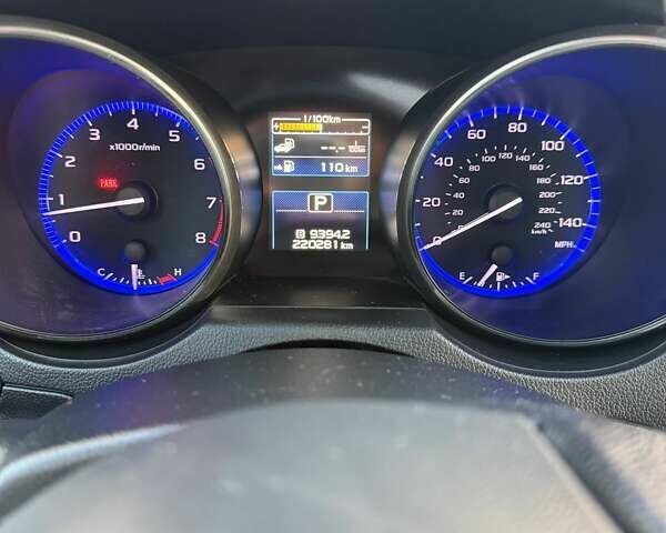 Сірий Субару Легасі, об'ємом двигуна 2.5 л та пробігом 220 тис. км за 11000 $, фото 3 на Automoto.ua