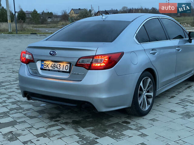 Сірий Субару Легасі, об'ємом двигуна 2.46 л та пробігом 125 тис. км за 12300 $, фото 7 на Automoto.ua