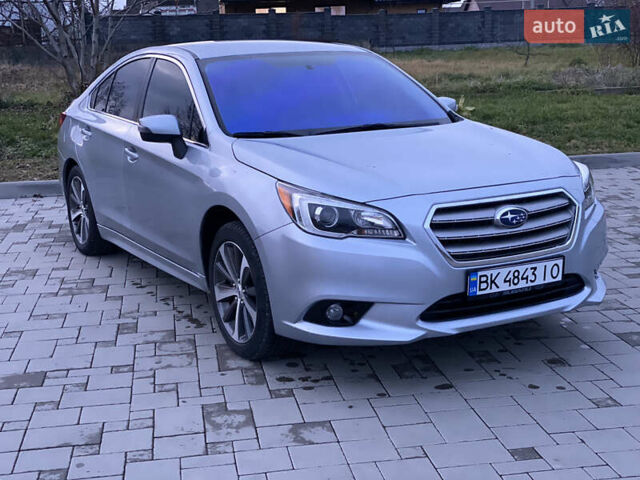 Сірий Субару Легасі, об'ємом двигуна 2.46 л та пробігом 125 тис. км за 12300 $, фото 2 на Automoto.ua