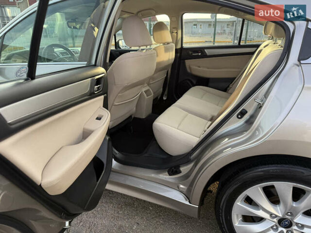 Сірий Субару Легасі, об'ємом двигуна 2.46 л та пробігом 318 тис. км за 11990 $, фото 11 на Automoto.ua