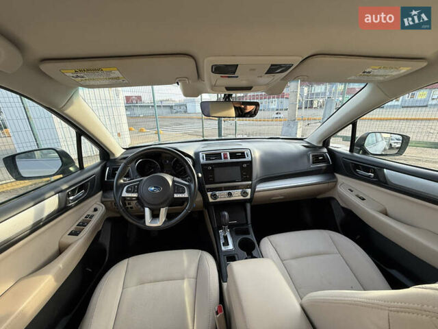 Сірий Субару Легасі, об'ємом двигуна 2.46 л та пробігом 318 тис. км за 11990 $, фото 12 на Automoto.ua