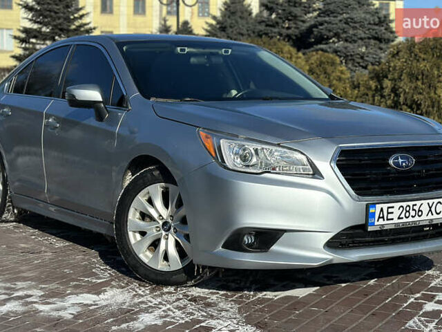 Серый Субару Легаси, объемом двигателя 2.5 л и пробегом 195 тыс. км за 11900 $, фото 5 на Automoto.ua