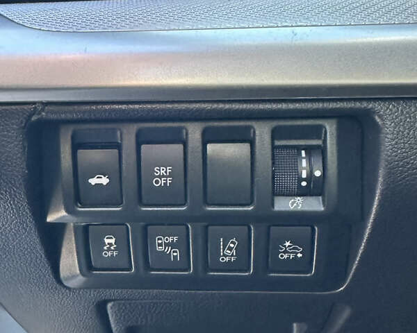 Серый Субару Легаси, объемом двигателя 2.5 л и пробегом 195 тыс. км за 11900 $, фото 24 на Automoto.ua