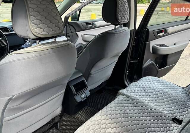 Серый Субару Легаси, объемом двигателя 2.46 л и пробегом 131 тыс. км за 13400 $, фото 8 на Automoto.ua