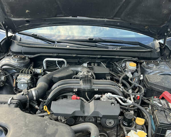 Серый Субару Легаси, объемом двигателя 2.5 л и пробегом 139 тыс. км за 11600 $, фото 17 на Automoto.ua