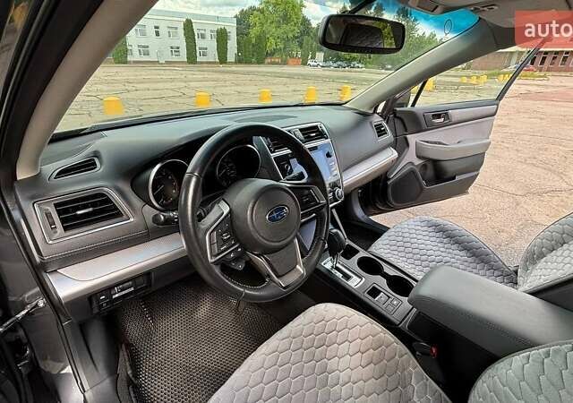 Серый Субару Легаси, объемом двигателя 2.46 л и пробегом 131 тыс. км за 13400 $, фото 10 на Automoto.ua