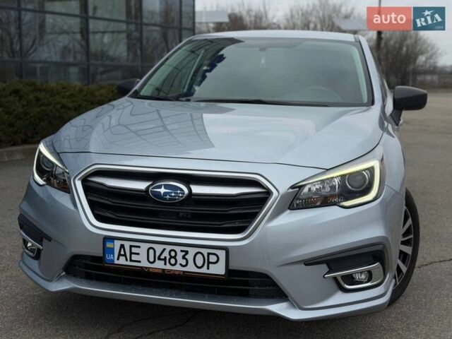 Сірий Субару Легасі, об'ємом двигуна 2.46 л та пробігом 102 тис. км за 11300 $, фото 3 на Automoto.ua