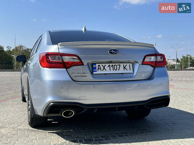 Серый Субару Легаси, объемом двигателя 2.5 л и пробегом 70 тыс. км за 15800 $, фото 3 на Automoto.ua