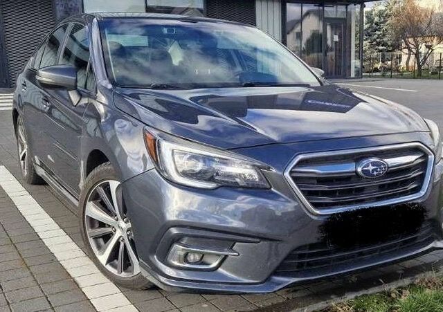 Серый Субару Легаси, объемом двигателя 0 л и пробегом 118 тыс. км за 10600 $, фото 8 на Automoto.ua