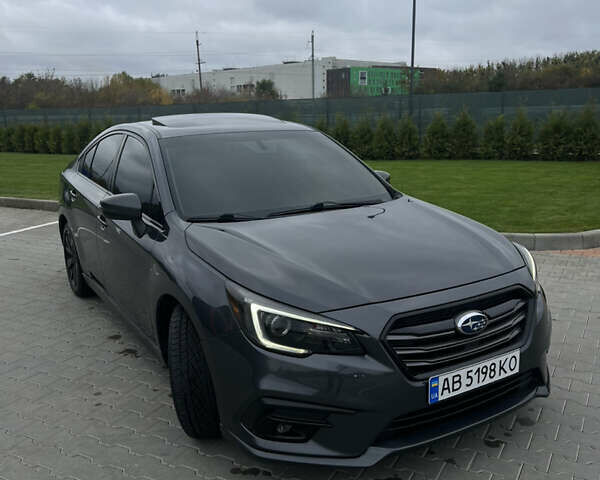 Сірий Субару Легасі, об'ємом двигуна 3.63 л та пробігом 122 тис. км за 17500 $, фото 1 на Automoto.ua