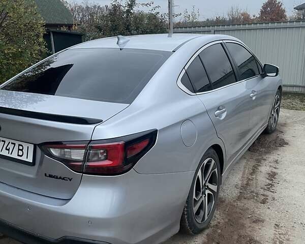 Серый Субару Легаси, объемом двигателя 2.5 л и пробегом 137 тыс. км за 19500 $, фото 5 на Automoto.ua