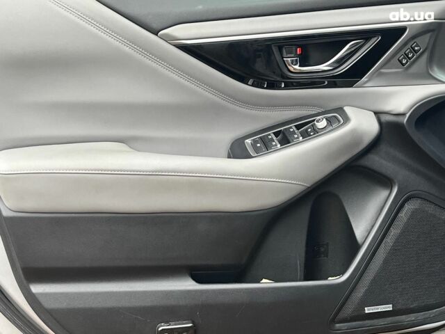 Сірий Субару Легасі, об'ємом двигуна 2.5 л та пробігом 137 тис. км за 18990 $, фото 27 на Automoto.ua