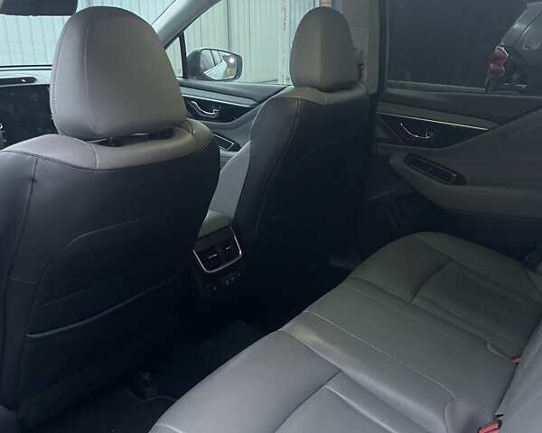 Серый Субару Легаси, объемом двигателя 2.5 л и пробегом 137 тыс. км за 19500 $, фото 8 на Automoto.ua