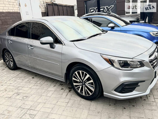 Сірий Субару Легасі, об'ємом двигуна 2.5 л та пробігом 27 тис. км за 16200 $, фото 3 на Automoto.ua