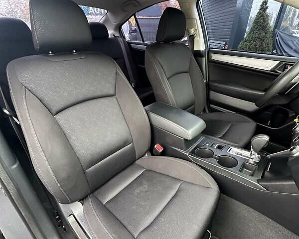 Сірий Субару Легасі, об'ємом двигуна 2.5 л та пробігом 65 тис. км за 13999 $, фото 29 на Automoto.ua