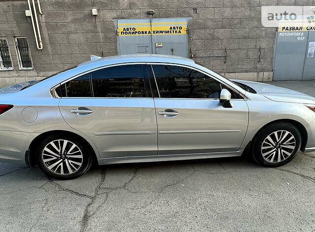 Сірий Субару Легасі, об'ємом двигуна 2.5 л та пробігом 27 тис. км за 16200 $, фото 4 на Automoto.ua