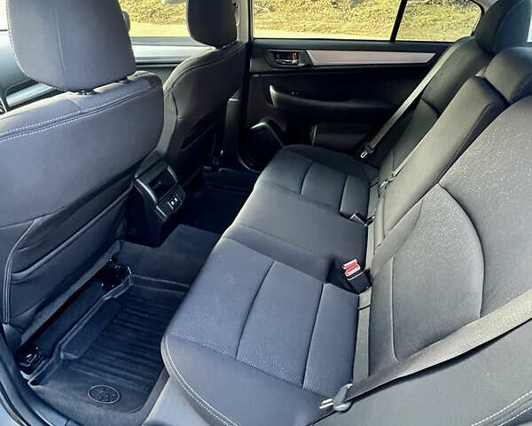 Сірий Субару Легасі, об'ємом двигуна 2.5 л та пробігом 27 тис. км за 16200 $, фото 10 на Automoto.ua