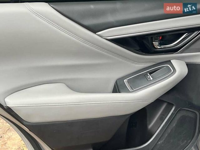 Сірий Субару Легасі, об'ємом двигуна 2.5 л та пробігом 137 тис. км за 18990 $, фото 25 на Automoto.ua