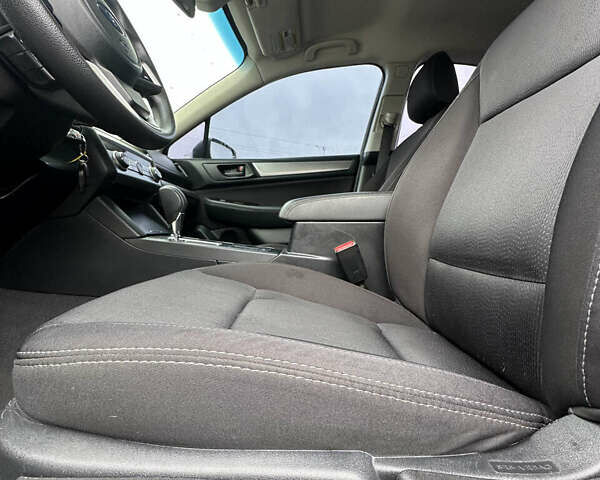 Субару Легасі 2019 у Буче на Automoto.ua Сірий Субару Легасі, об'ємом двигуна 2.5 л та пробігом 65 тис. км за 13999 $, фото 31 на Automoto.ua
