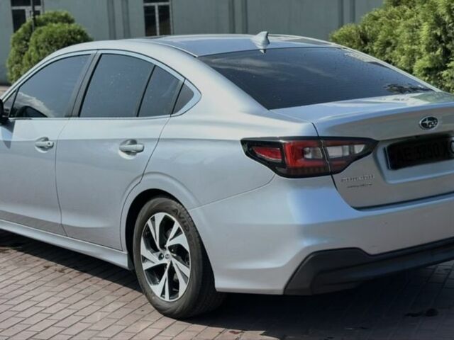 Серый Субару Легаси, объемом двигателя 2.5 л и пробегом 90 тыс. км за 14999 $, фото 6 на Automoto.ua