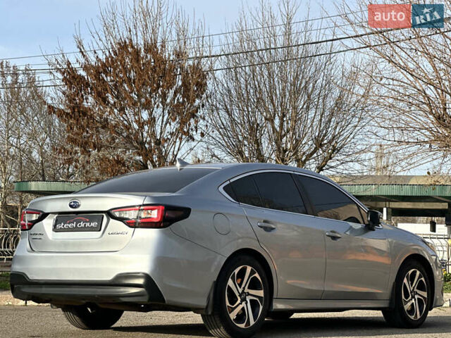 Серый Субару Легаси, объемом двигателя 2.5 л и пробегом 109 тыс. км за 14199 $, фото 7 на Automoto.ua