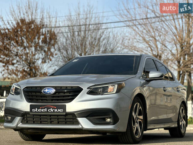 Серый Субару Легаси, объемом двигателя 2.5 л и пробегом 109 тыс. км за 14199 $, фото 4 на Automoto.ua