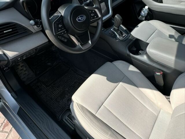 Серый Субару Легаси, объемом двигателя 2.5 л и пробегом 90 тыс. км за 14999 $, фото 8 на Automoto.ua