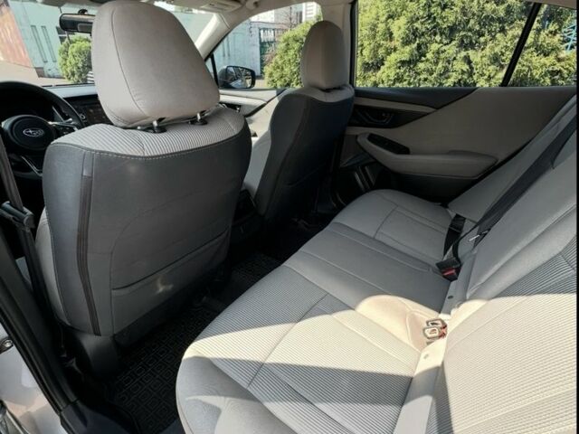 Серый Субару Легаси, объемом двигателя 2.5 л и пробегом 90 тыс. км за 14999 $, фото 9 на Automoto.ua