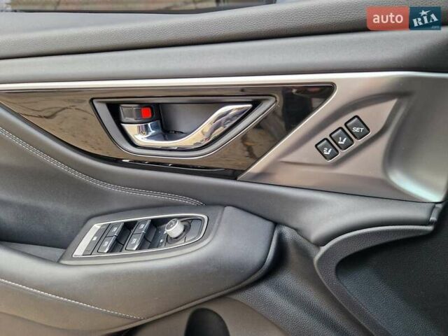 Сірий Субару Легасі, об'ємом двигуна 2.4 л та пробігом 114 тис. км за 19999 $, фото 16 на Automoto.ua