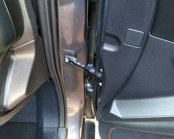 Сірий Субару Легасі, об'ємом двигуна 2.5 л та пробігом 105 тис. км за 18550 $, фото 49 на Automoto.ua