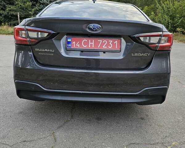 Серый Субару Легаси, объемом двигателя 2.5 л и пробегом 76 тыс. км за 17500 $, фото 5 на Automoto.ua