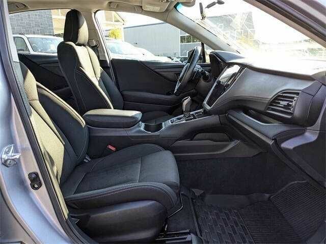 Серый Субару Легаси, объемом двигателя 2.5 л и пробегом 25 тыс. км за 5300 $, фото 18 на Automoto.ua