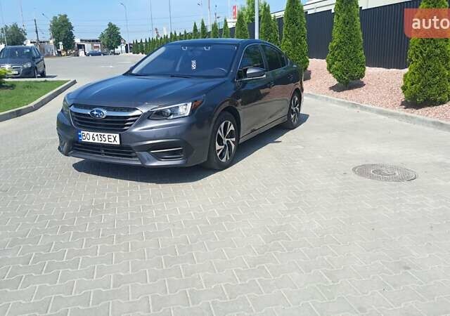 Серый Субару Легаси, объемом двигателя 2.5 л и пробегом 52 тыс. км за 16999 $, фото 1 на Automoto.ua