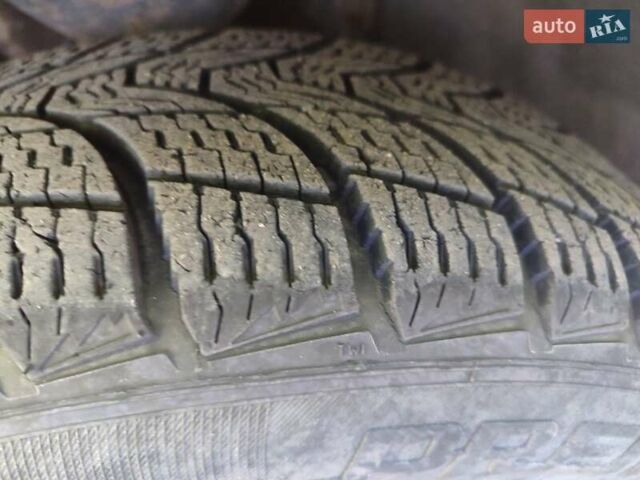 Сірий Субару Легасі, об'ємом двигуна 1.99 л та пробігом 300 тис. км за 2950 $, фото 11 на Automoto.ua