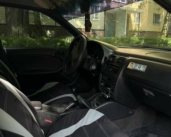 Сірий Субару Легасі, об'ємом двигуна 1.99 л та пробігом 300 тис. км за 2950 $, фото 6 на Automoto.ua