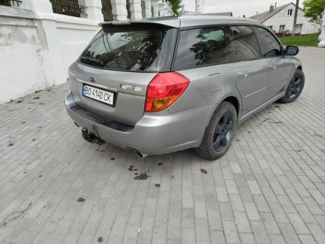 Сірий Субару Легасі, об'ємом двигуна 2 л та пробігом 278 тис. км за 5400 $, фото 7 на Automoto.ua