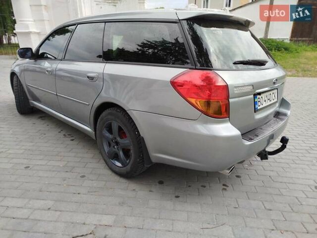 Серый Субару Легаси, объемом двигателя 2 л и пробегом 279 тыс. км за 4800 $, фото 1 на Automoto.ua