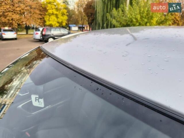 Сірий Субару Легасі, об'ємом двигуна 2 л та пробігом 302 тис. км за 4750 $, фото 2 на Automoto.ua
