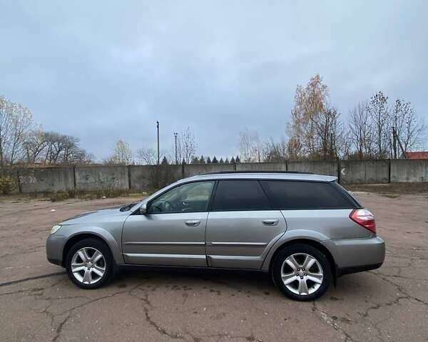 Серый Субару Легаси, объемом двигателя 2.5 л и пробегом 320 тыс. км за 4800 $, фото 3 на Automoto.ua