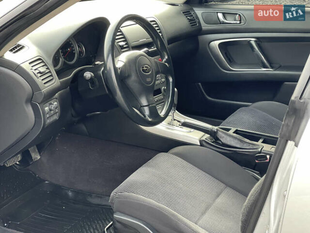 Серый Субару Легаси, объемом двигателя 2.46 л и пробегом 280 тыс. км за 5800 $, фото 12 на Automoto.ua