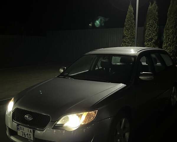 Сірий Субару Легасі, об'ємом двигуна 1.99 л та пробігом 300 тис. км за 6300 $, фото 6 на Automoto.ua