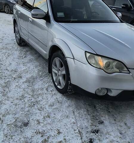 Сірий Субару Легасі, об'ємом двигуна 2.5 л та пробігом 357 тис. км за 5500 $, фото 4 на Automoto.ua